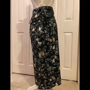 Never Fully Dressed - Pear Floral Print Jaspare wrap skirt